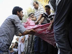 مقتل 15 بمخيم اليرموك للاجئين بدمشق
