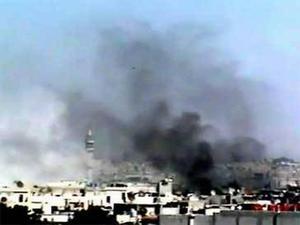 قصف جنوني من طائرات الأسد لإنقاذ جنود محاصرين