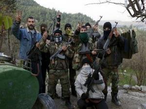 الجيش الحر يأسر عميدين في دمشق ويوسع نطاق سيطرته بحلب